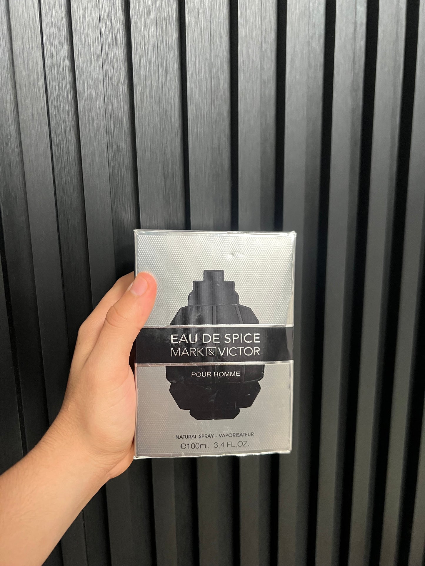 EAU de Spice mark & Victor